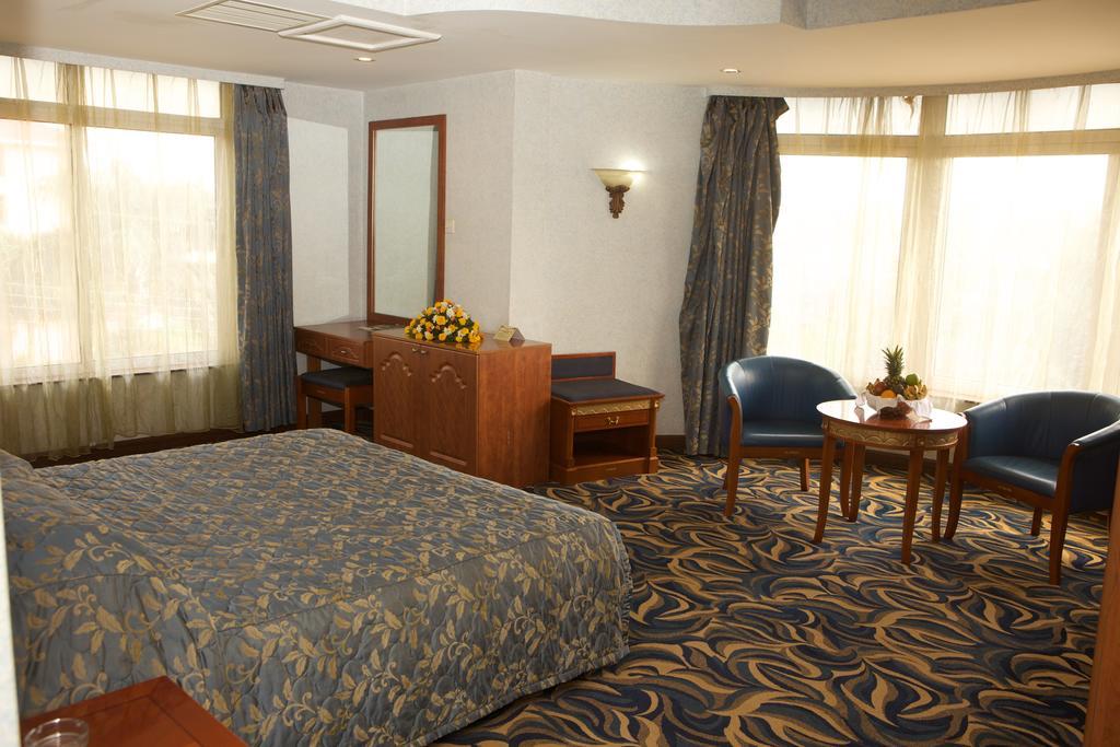 City Royal Resort Hotel Kyambogo  Номер фото